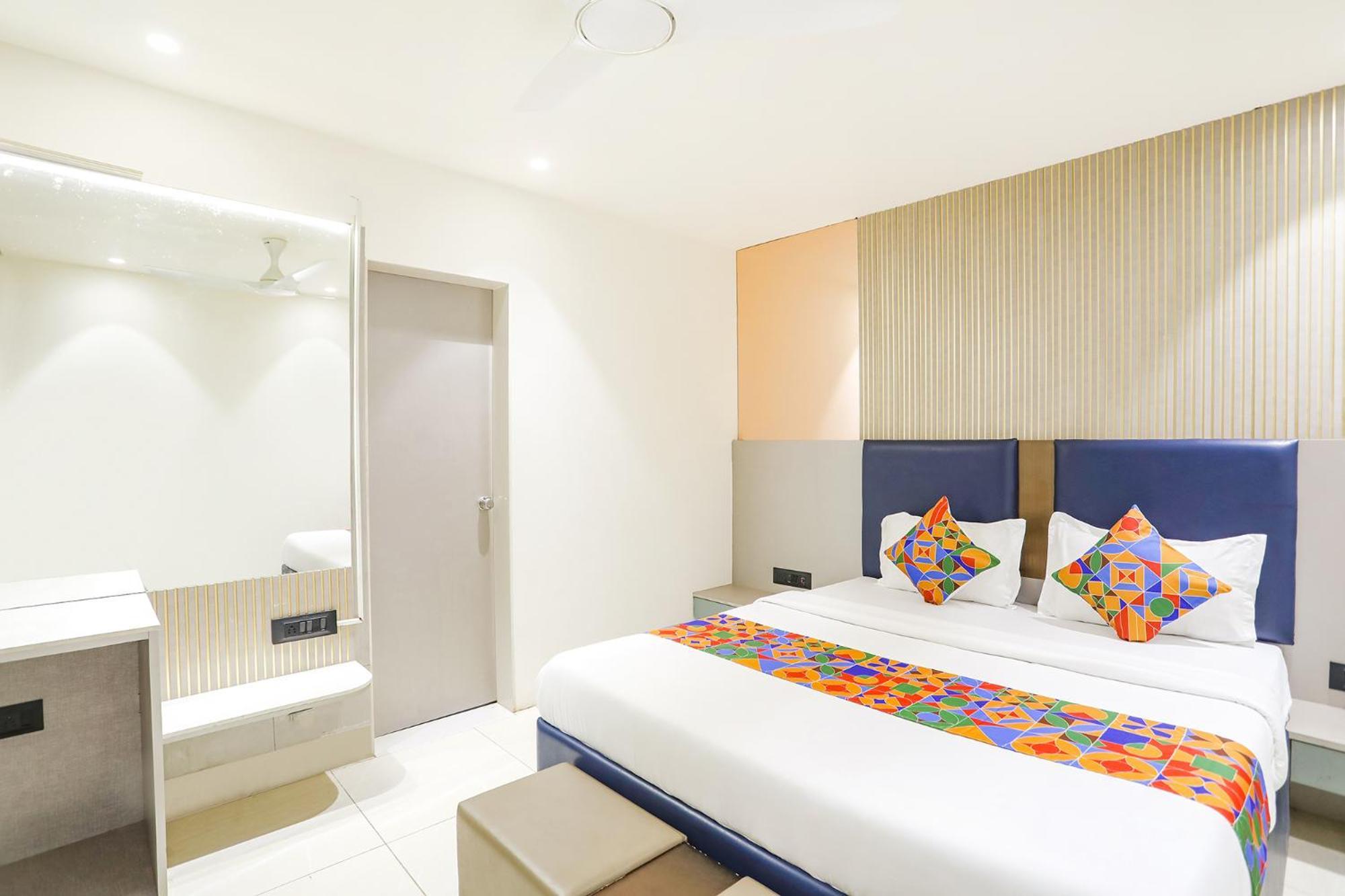 Fabhotel Shirdi Park Inn Zewnętrze zdjęcie