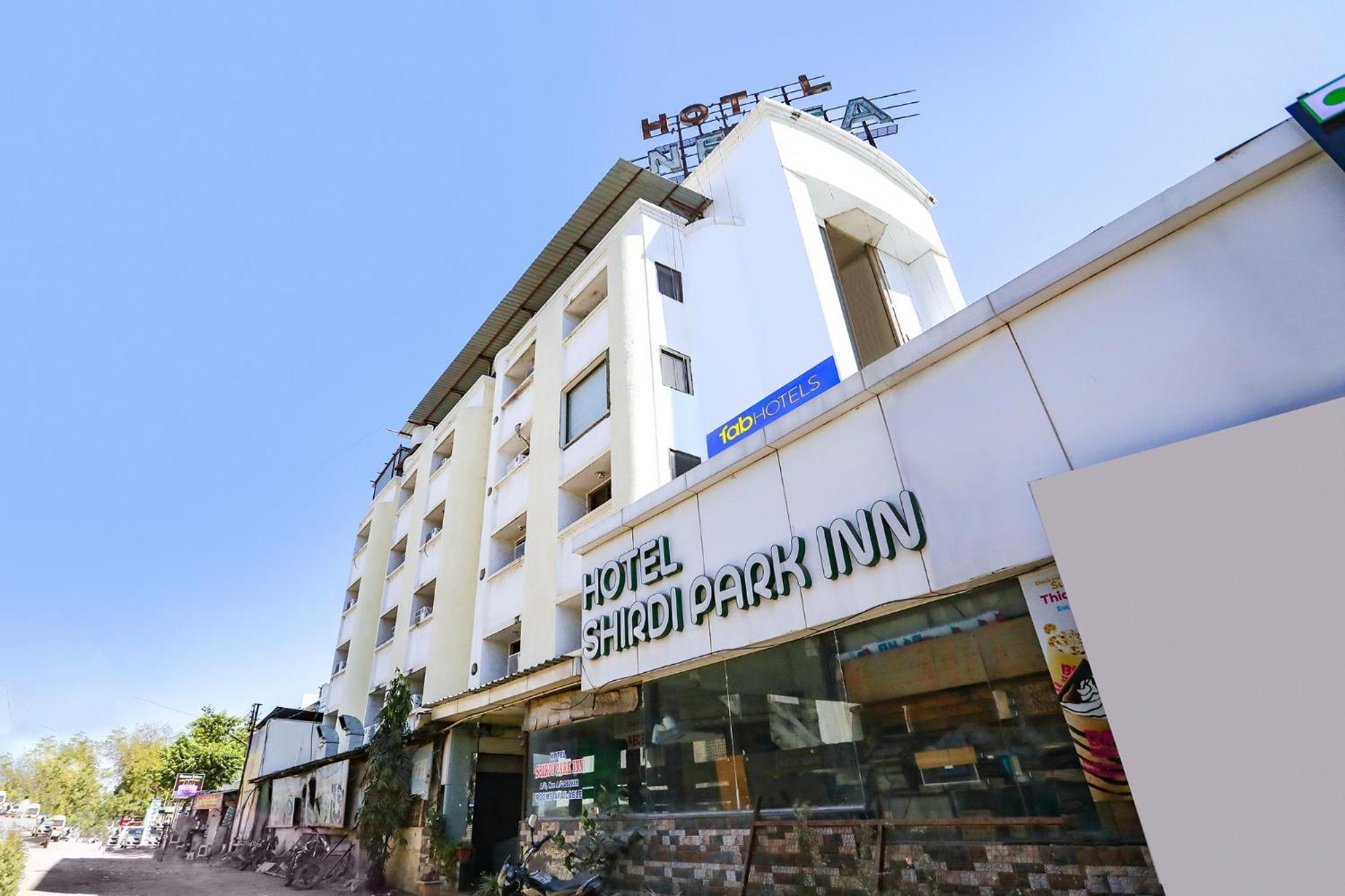 Fabhotel Shirdi Park Inn Zewnętrze zdjęcie